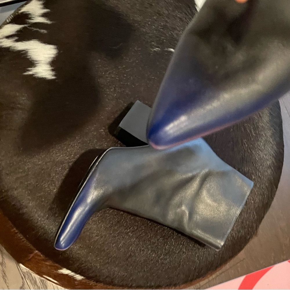 Size 39 worn once:black with blue highlights/ excellent condition